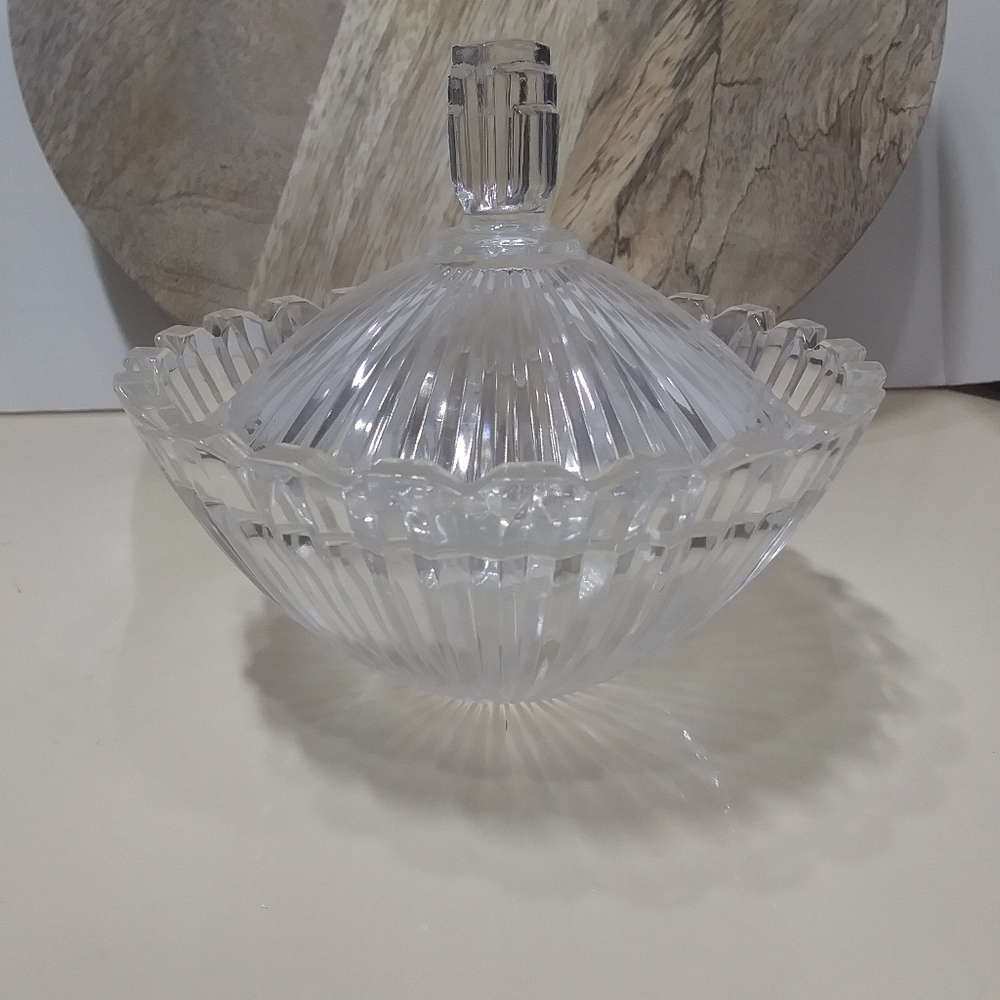 Mikasa Marquette Covered Candy Dish - Picture 2 of 10